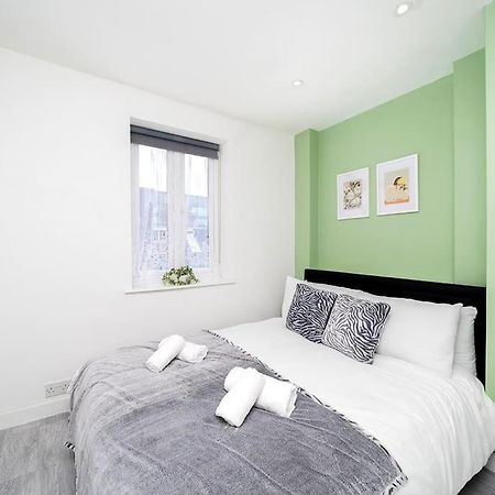 Soho Apartments F4 London Exteriör bild
